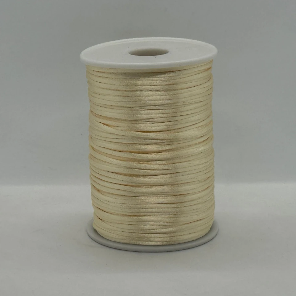 Шнур атласний корсетний 2.3 мм (100 ярдів/91,44 м.), 15 крем