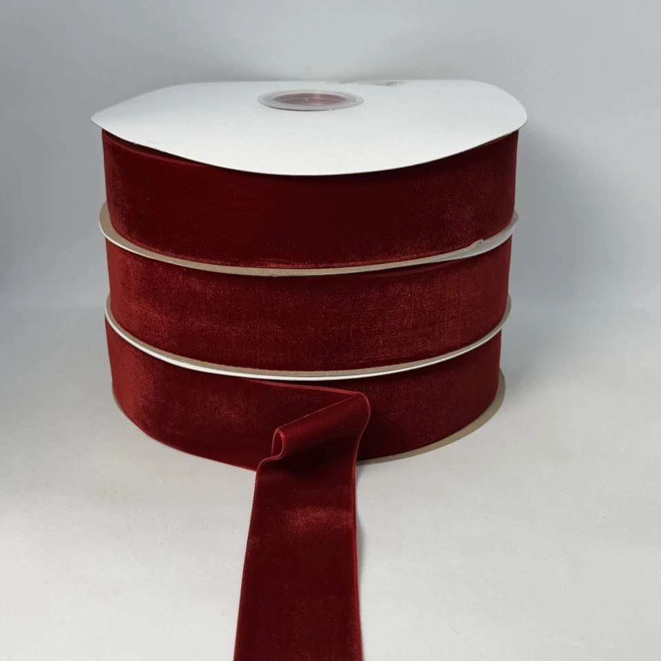 Бархатная лента 3.8 см (25 ярдов/22,75 м.), 42 темний червоний