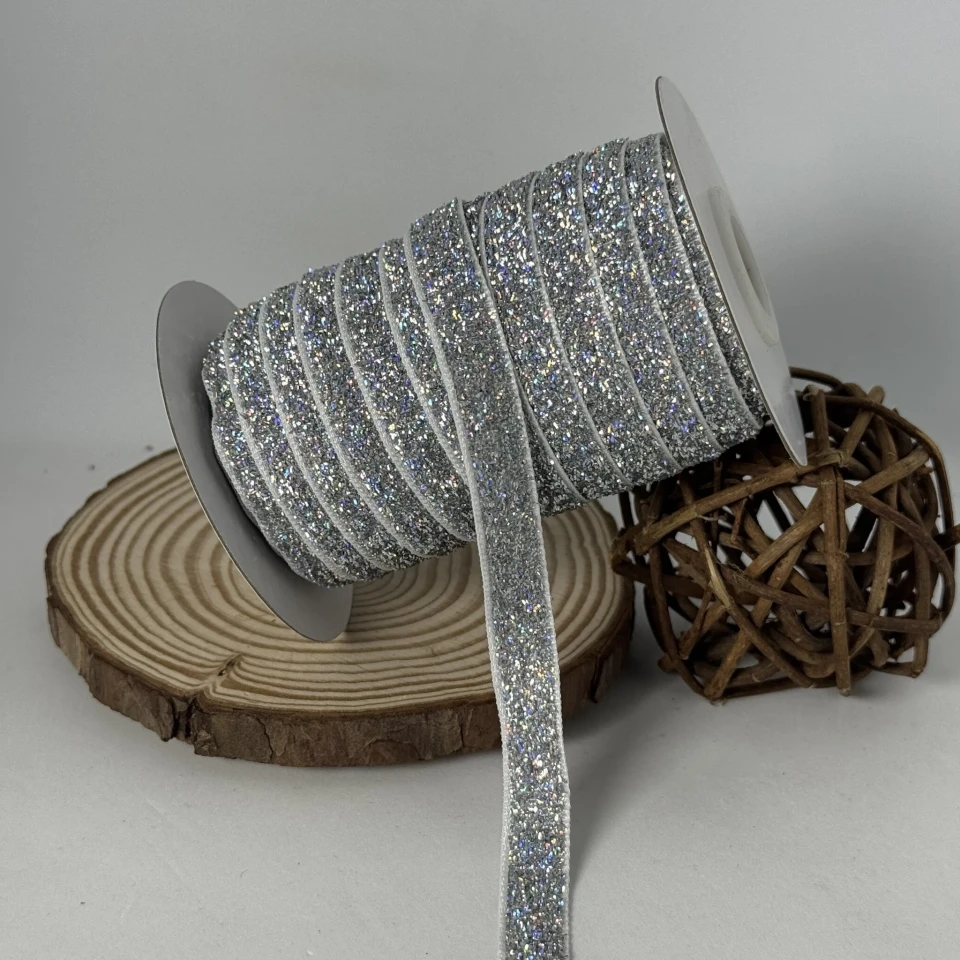 Бархатистая лента люрекс 1 см (25 ярдов/22,75 м.), 30 срібло