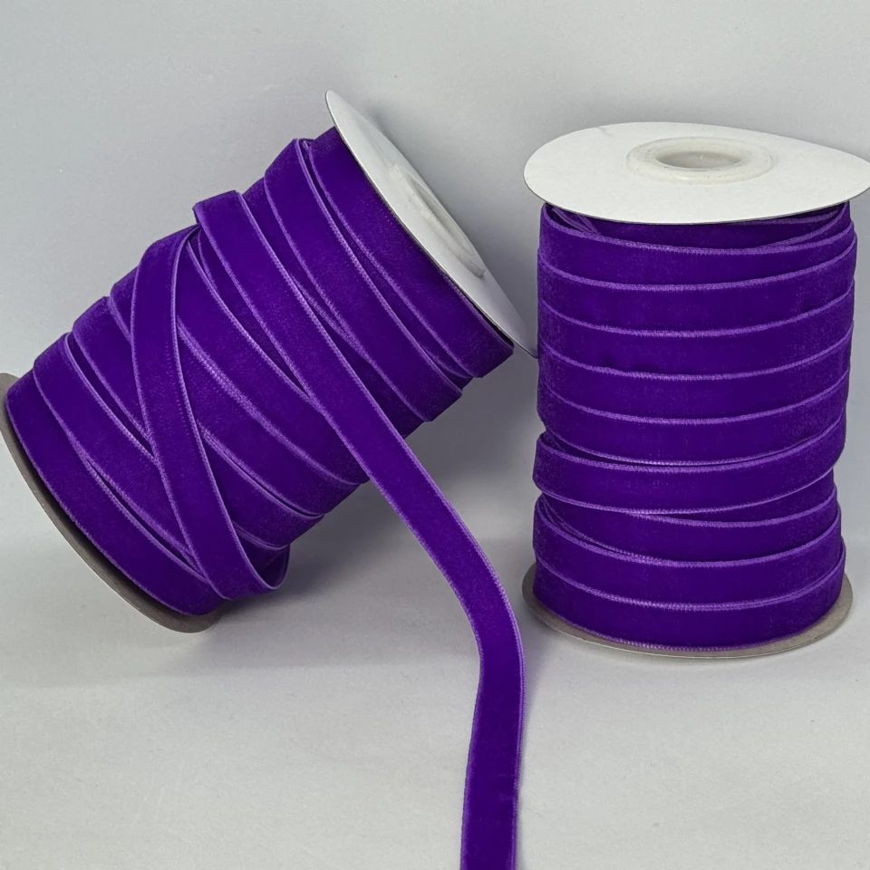Бархатная лента 1 см (25 ярдов/22,75 м.), 56 фіолетовий