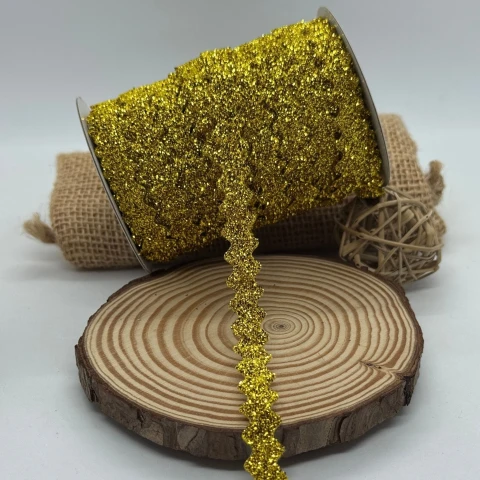 В’юнчик оксамитовий люрекс (25 ярдів/22,75 м.), 02 золотий