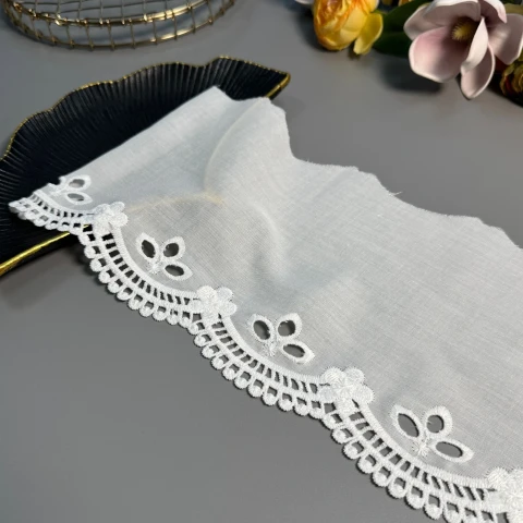 3D Кружево прошва Лилея (1 метр), натуральний