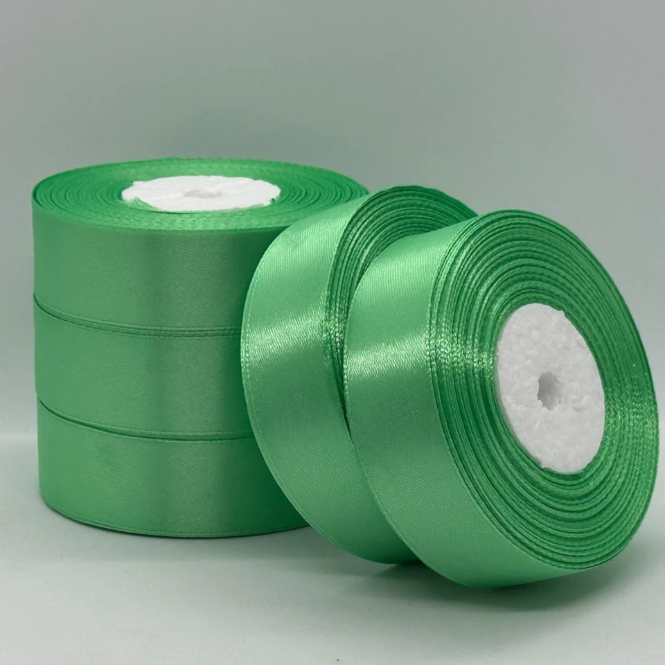 Атласная лента 2,5 см (33 м.), 138 зелене море