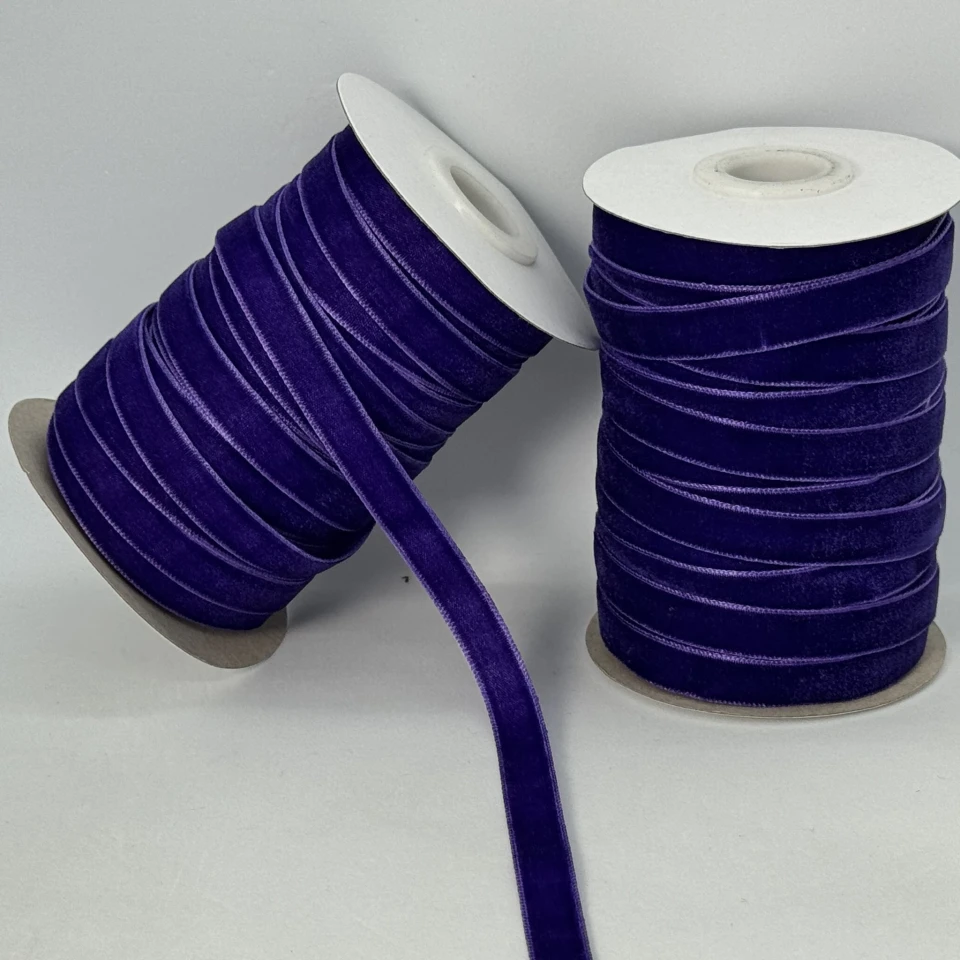 Бархатная лента 1 см (25 ярдов/22,75 м.), 57 темний фіолетовий