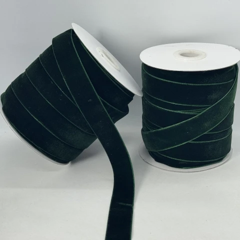 Оксамитова стрічка 2 см (25 ярдів/22,75 м.), 93 темний зелений
