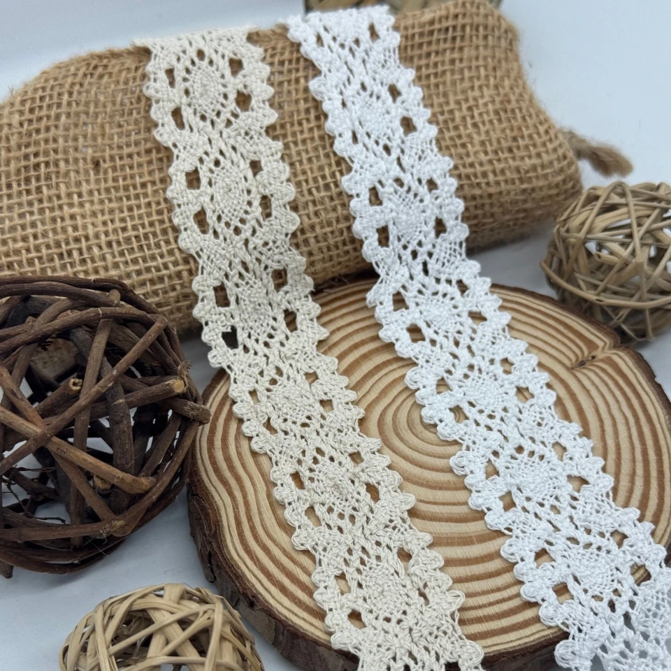 Кружевное макраме "Кремовая роса" 3 см. (1 м.), білий